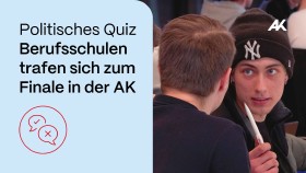Jugendliche beim politischen Quiz der Berufsschulen im AK Saal. © AK Vorarlberg