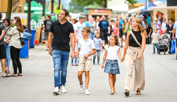 Familie auf der Messe in Dornbirn