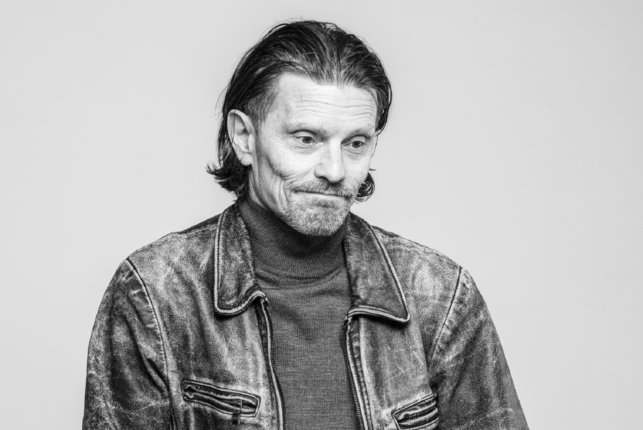 Schwarz-Wei&szlig;-Portr&auml;t von Andreas Wassner