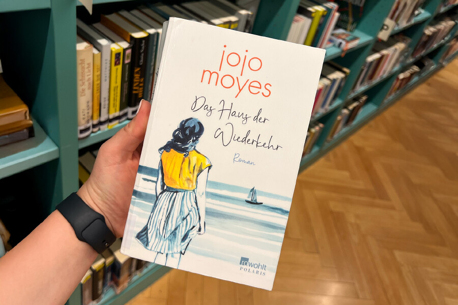 Buchcover "Das Haus der Wiederkehr" in der AK Bibliothek