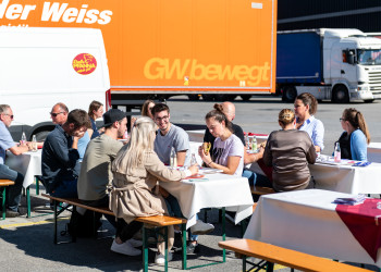 Kraftwagen-Tour