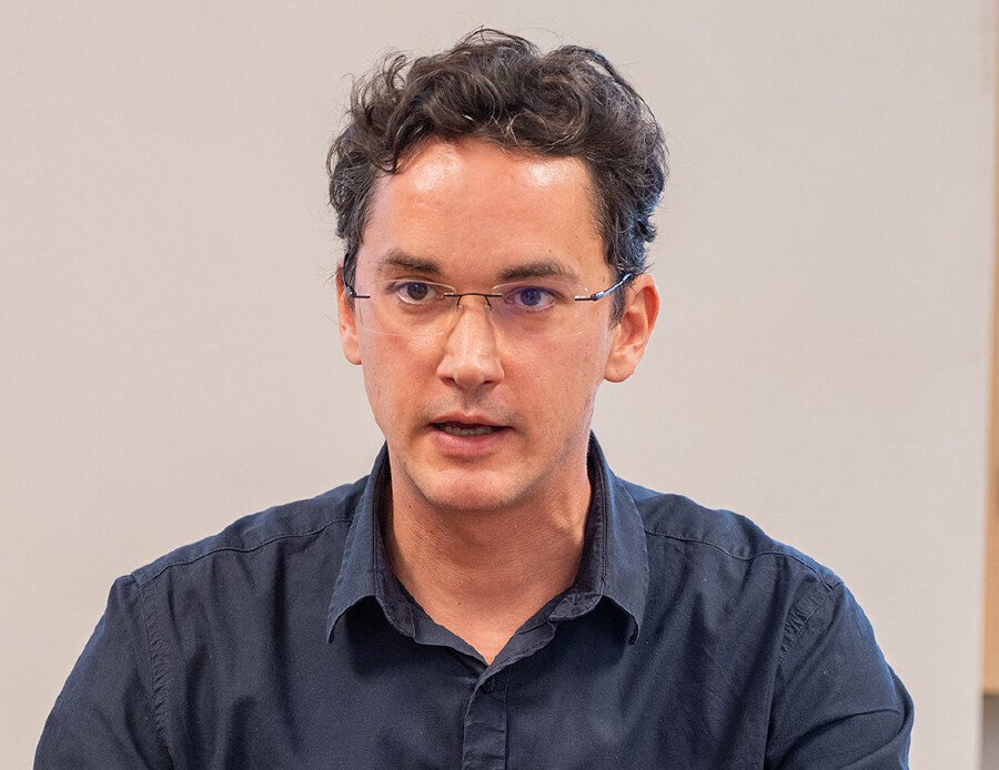 Simon Theurl, Arbeitsmarktexperte der AK Wien © AK Simon Theurl bei der Fachdiskussion zur Langzeitarbeitslosigkeit