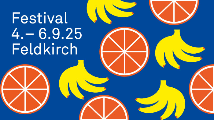 Plakat für das Schaffarei Festival 2025: Auf einem dunkelblauen Untergrund leuchten Bananen und Orangen