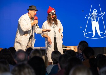 CliniClowns beim AK Charity Kabarett 2025