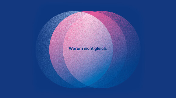 Transparente, versetzt überlagerte Kreise; Text: Warum nicht gleich.