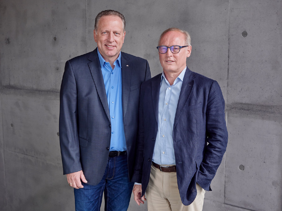 AK-Präsident Hubert Hämmerle und Direktor Rainer Keckeis: „Die Abendberatung wird es unseren Mitgliedern noch leichter machen, sich in ihrer AK Rat und Hilfe zu holen.“ © Miro Kuzmanovic Präsident Hämmerle und Direktor Keckeis © Miro Kuzmanovic